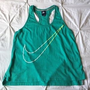 Nike tank